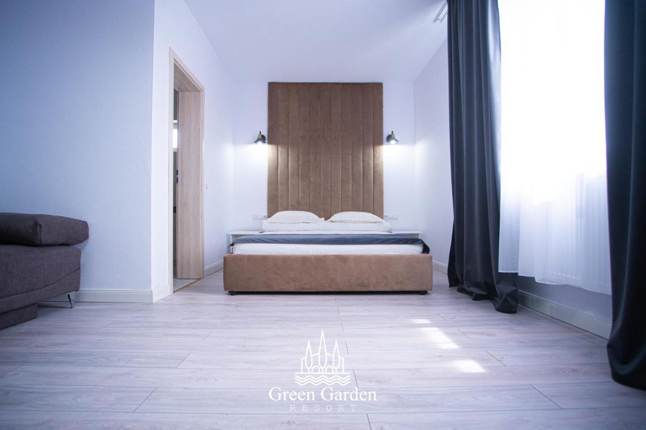 Green Garden Resort Cicirlau Bagian luar foto